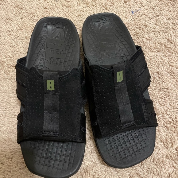 This are in a new condition - Picture 1 of 2